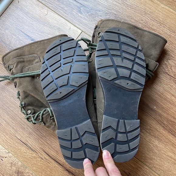 Combat Suede Army Green Boot - Picture 3 of 4